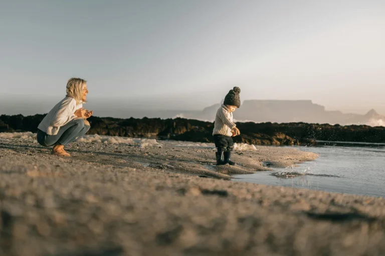 INFJ 6w5 – The Thoughtful Guardians